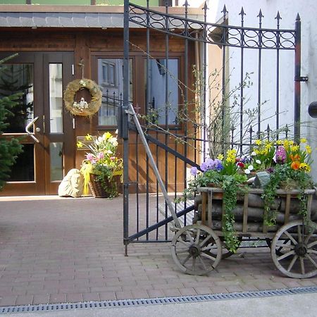 Landgasthof Schuck Idar-Oberstein Esterno foto